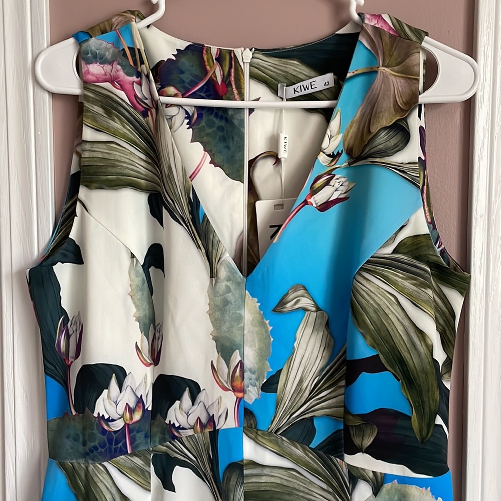 DRESS KIWE MAXI BLUE, WHITE, PURPLE FLOWERS, size L, NWT - Picture 3 of 12